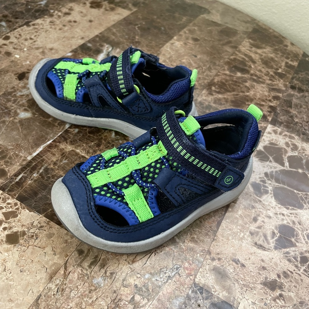 Stride Rite toddler boys sandals size 5W